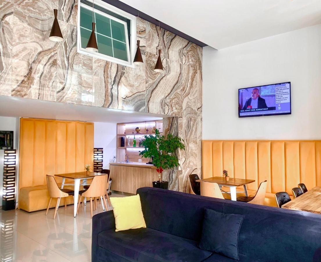 Park Hotel Tirana Yzberishti Zewnętrze zdjęcie