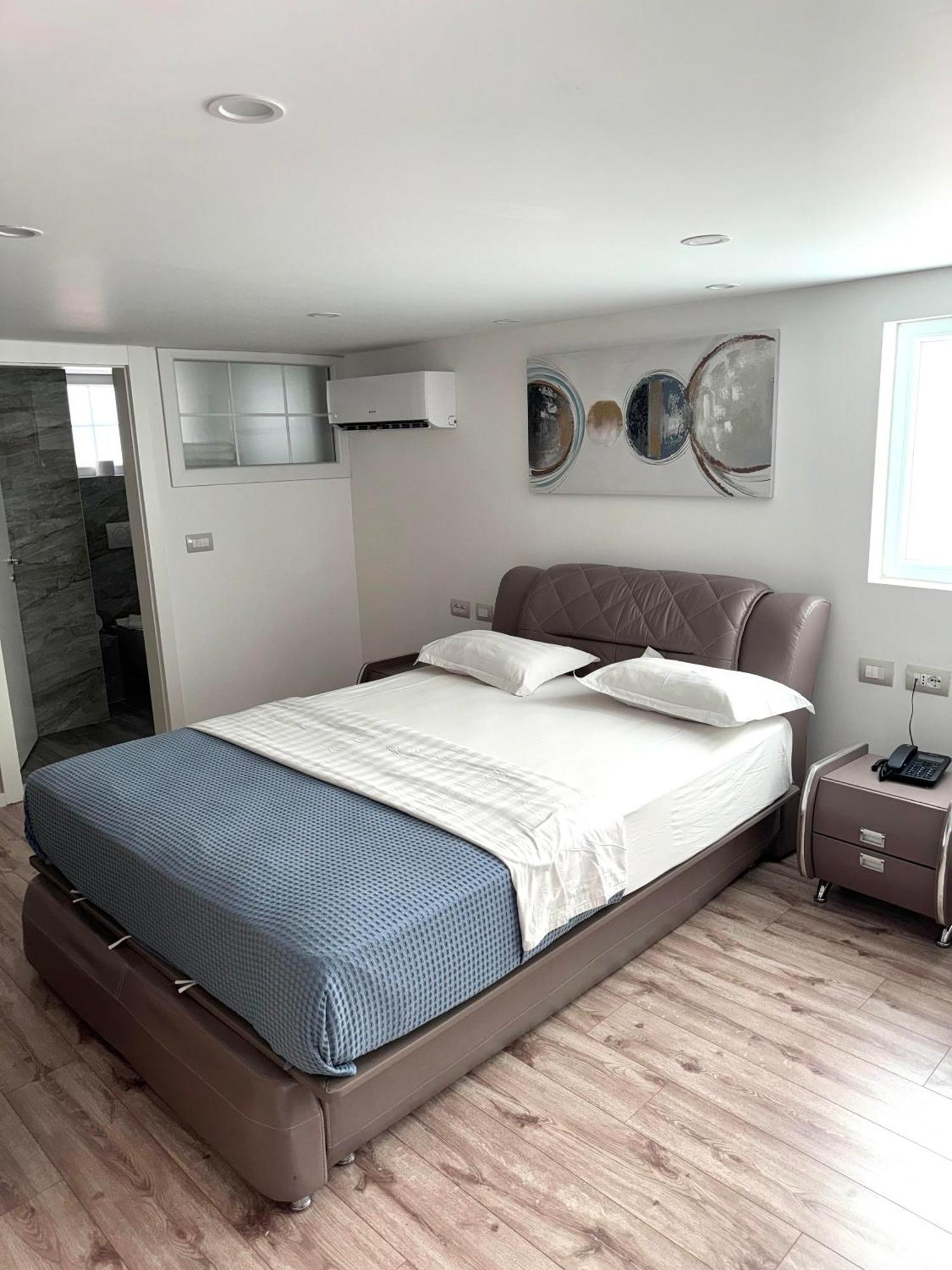 Park Hotel Tirana Yzberishti Zewnętrze zdjęcie