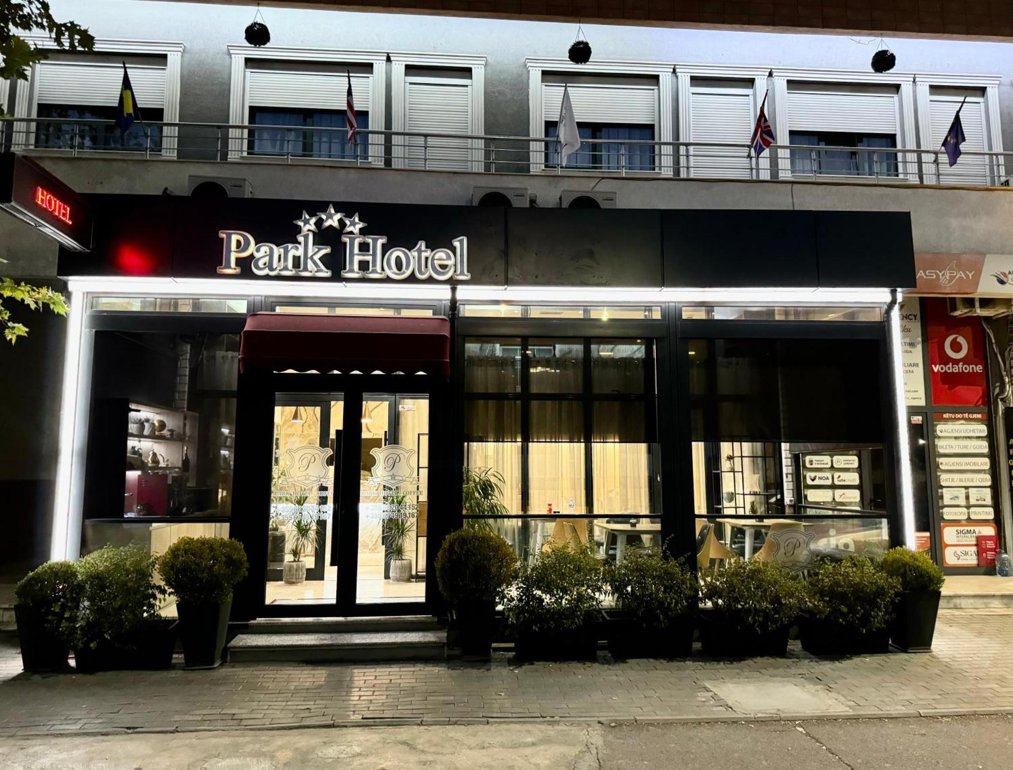 Park Hotel Tirana Yzberishti Zewnętrze zdjęcie