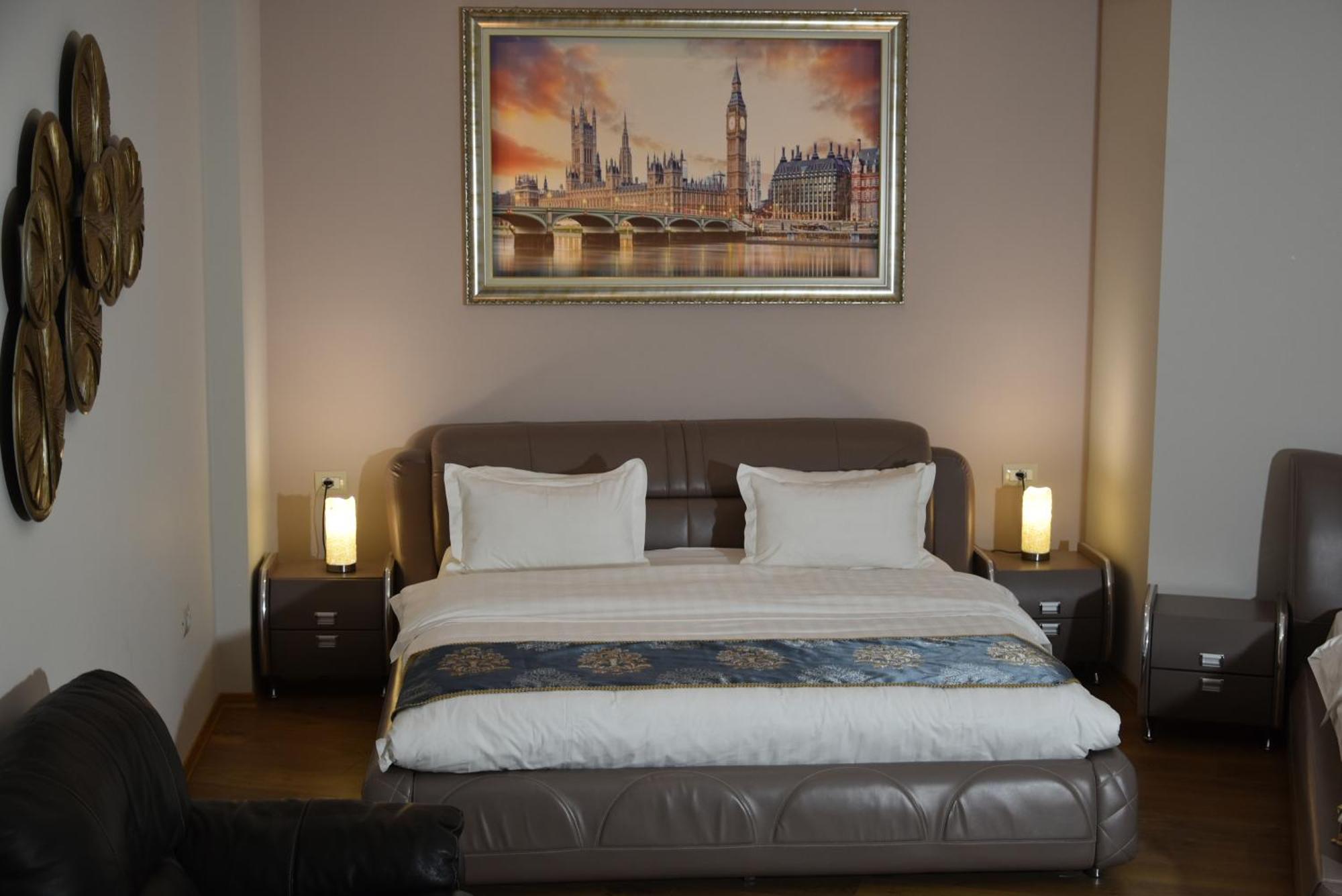 Park Hotel Tirana Yzberishti Zewnętrze zdjęcie