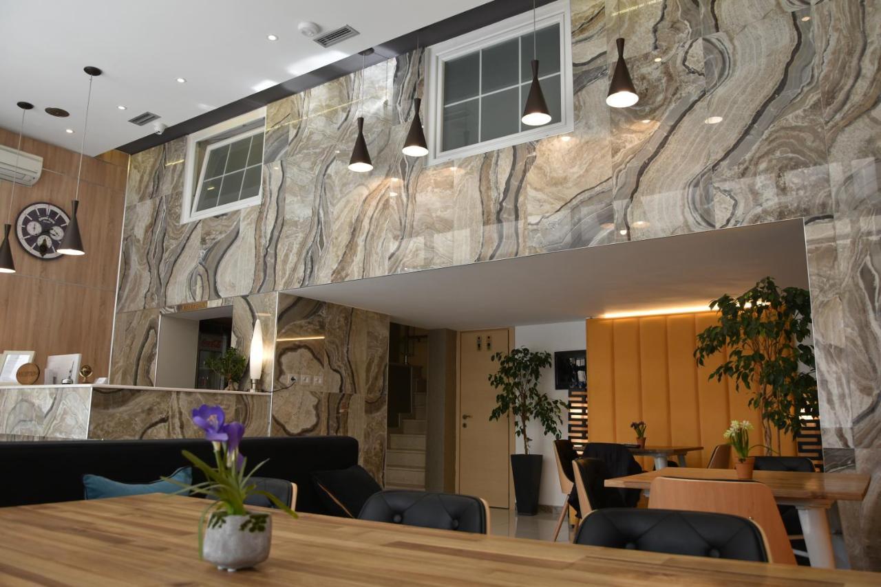 Park Hotel Tirana Yzberishti Zewnętrze zdjęcie